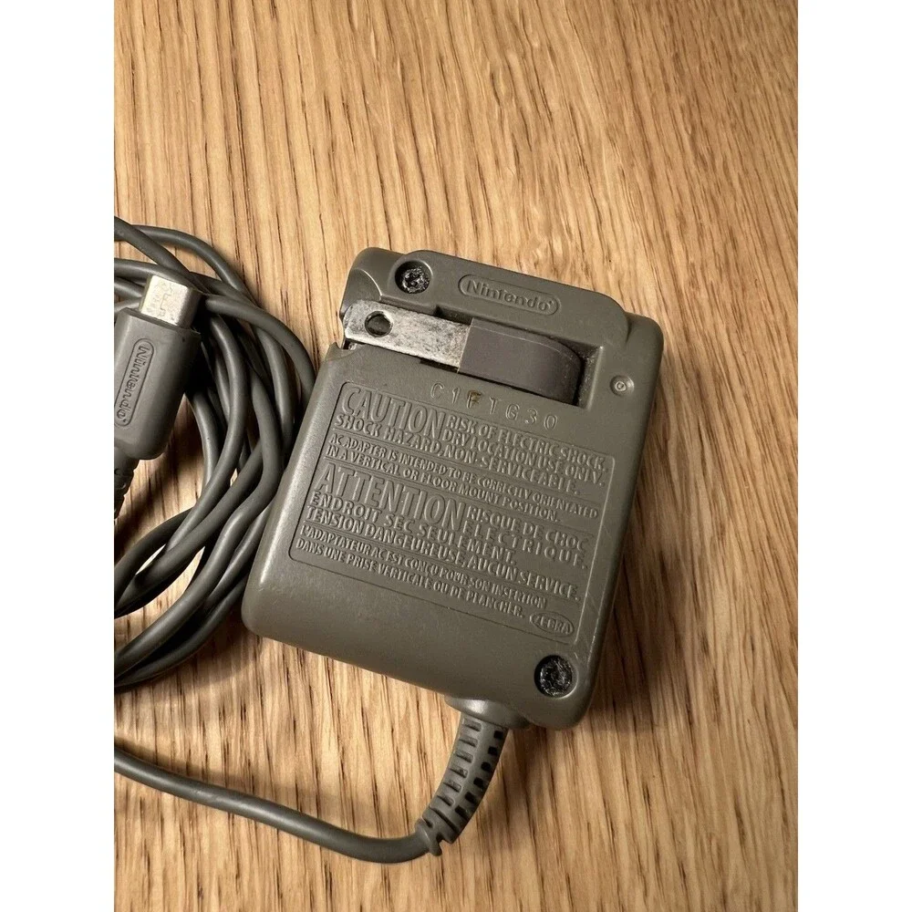 Nintendo OEM AC Adapter Charger Nintendo DS Lite USG-002 USG-001 UNTESTED